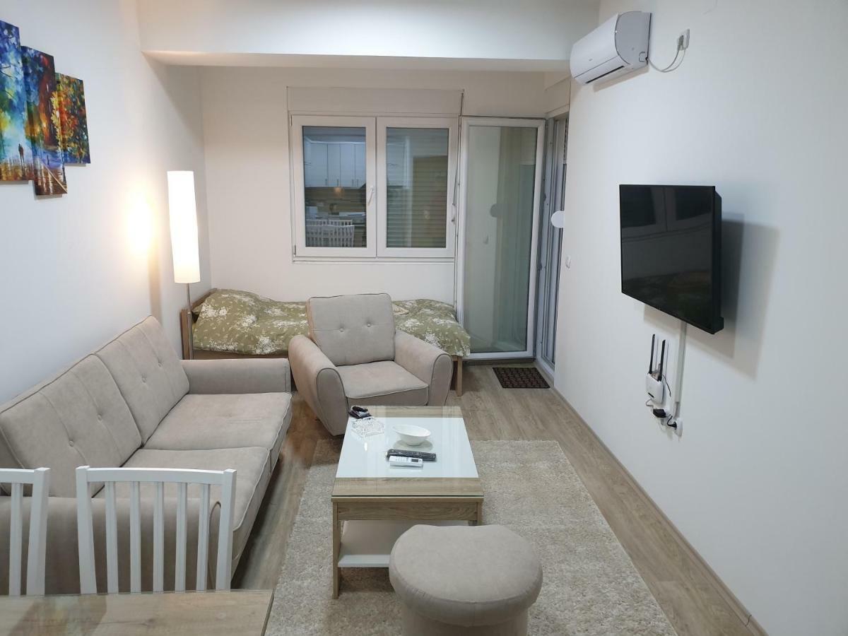 Ivana Apartments Gyevgyelija Kültér fotó