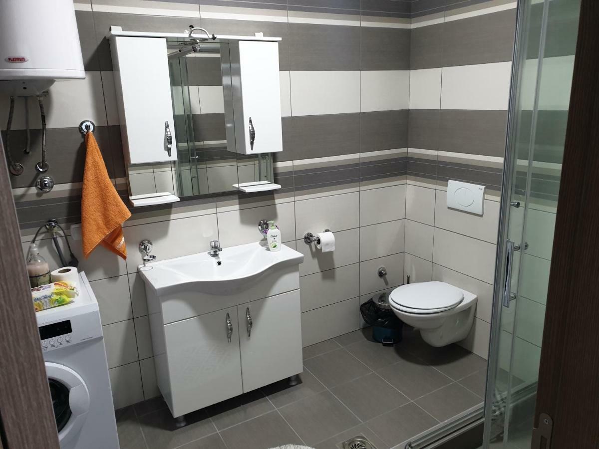 Ivana Apartments Gyevgyelija Kültér fotó